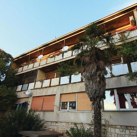 1 Bedroom Awesome Apartment In Pula Exterior photo